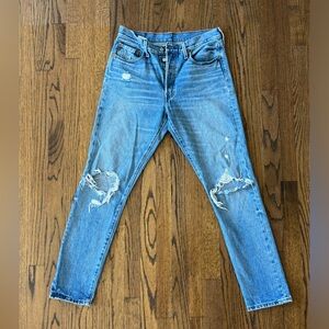 LEVI’s 501 blue jeans. Distressed skinny size 28